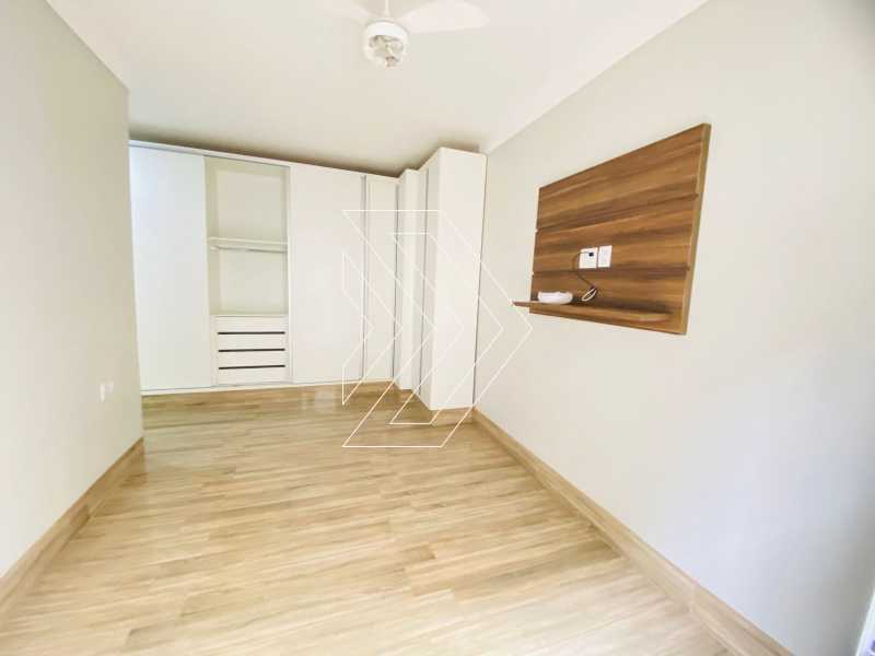 Casa de Condomínio à venda e aluguel com 3 quartos, 200m² - Foto 13