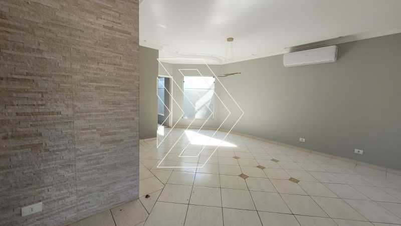 Casa de Condomínio à venda com 3 quartos, 228m² - Foto 2