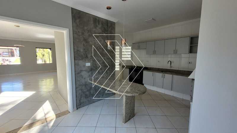 Casa de Condomínio à venda com 3 quartos, 228m² - Foto 9