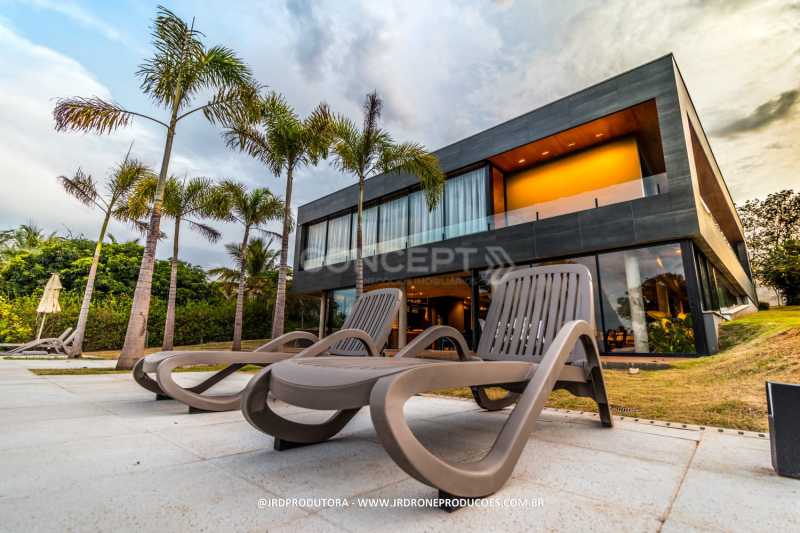 Casa de Condomínio à venda com 5 quartos, 650m² - Foto 2