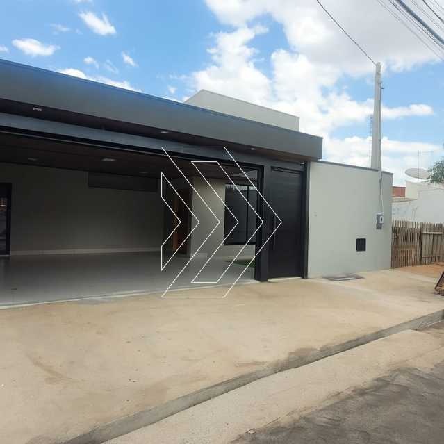 Casa à venda com 3 quartos, 145m² - Foto 1
