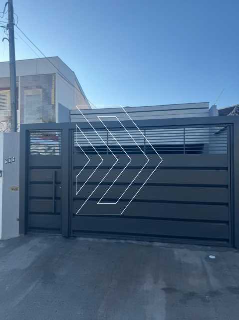 Casa à venda com 3 quartos, 120m² - Foto 2