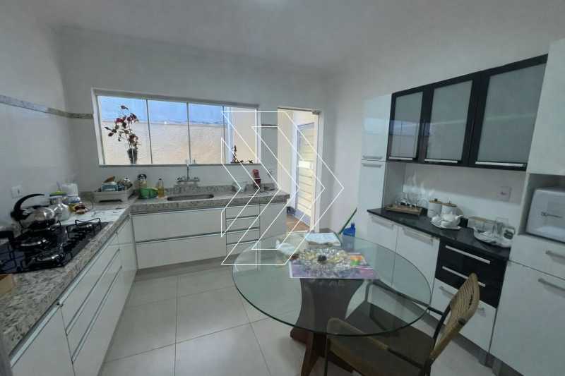 Casa, 3 quartos, 200 m² - Foto 3