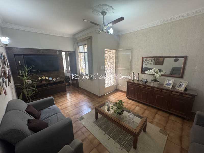 Casa de Vila à venda com 4 quartos, 120m² - Foto 1