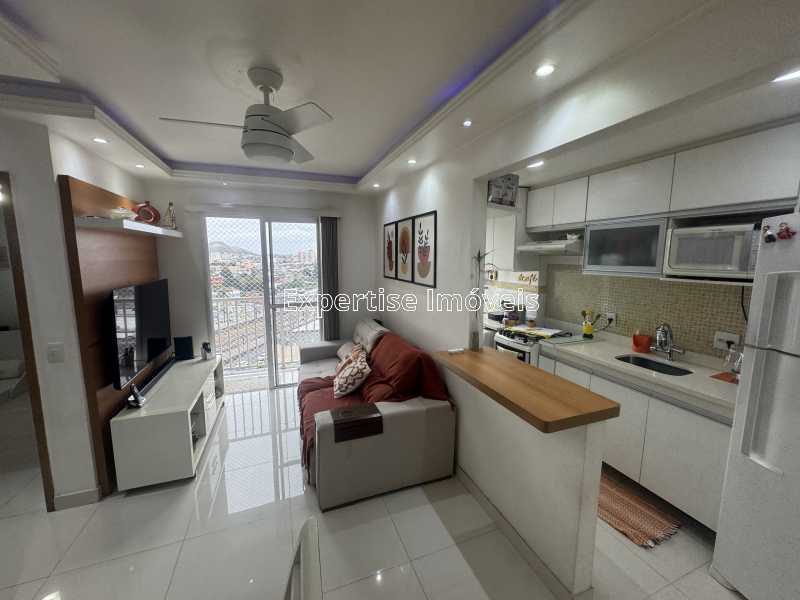 Apartamento à venda com 2 quartos, 50m² - Foto 2