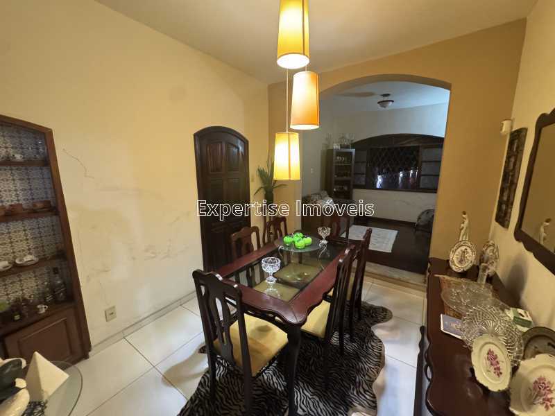 Casa, 4 quartos, 272 m² - Foto 1