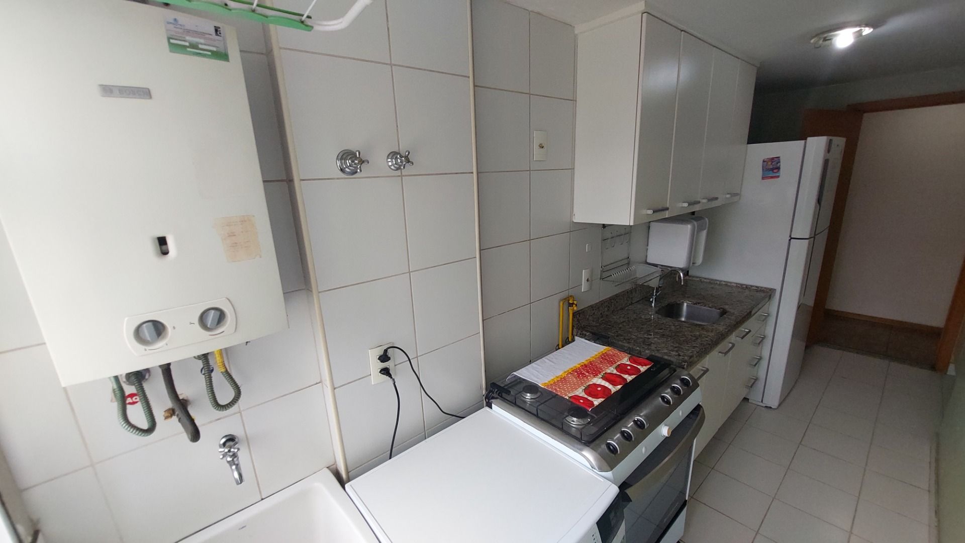 Apartamento à venda com 3 quartos, 67m² - Foto 25