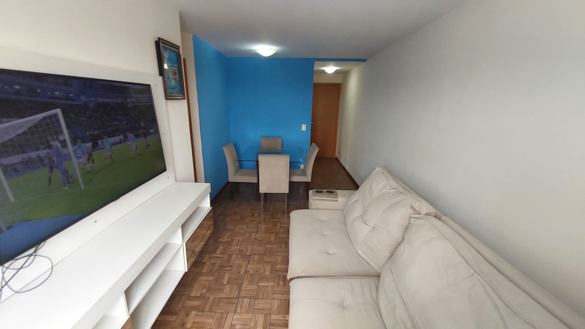 Apartamento à venda com 3 quartos, 67m² - Foto 3