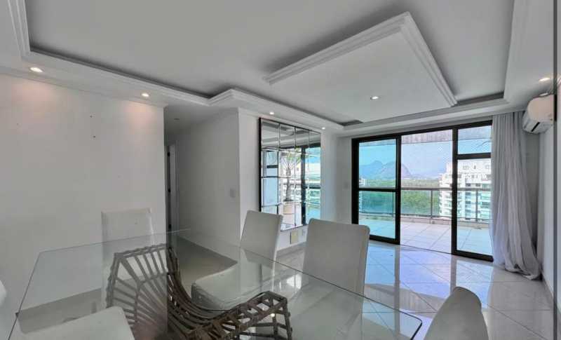 Cobertura, 3 quartos, 250 m² - Foto 2