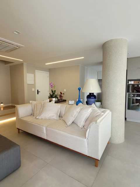 Cobertura, 3 quartos, 253 m² - Foto 10