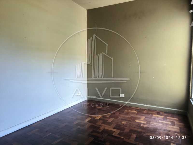 Apartamento à venda com 3 quartos, 104m² - Foto 2