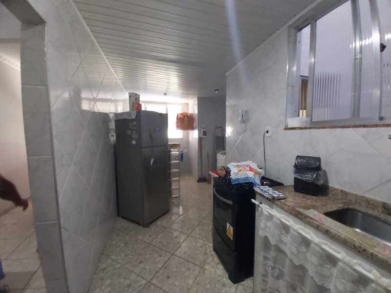 Apartamento à venda com 2 quartos, 61m² - Foto 15