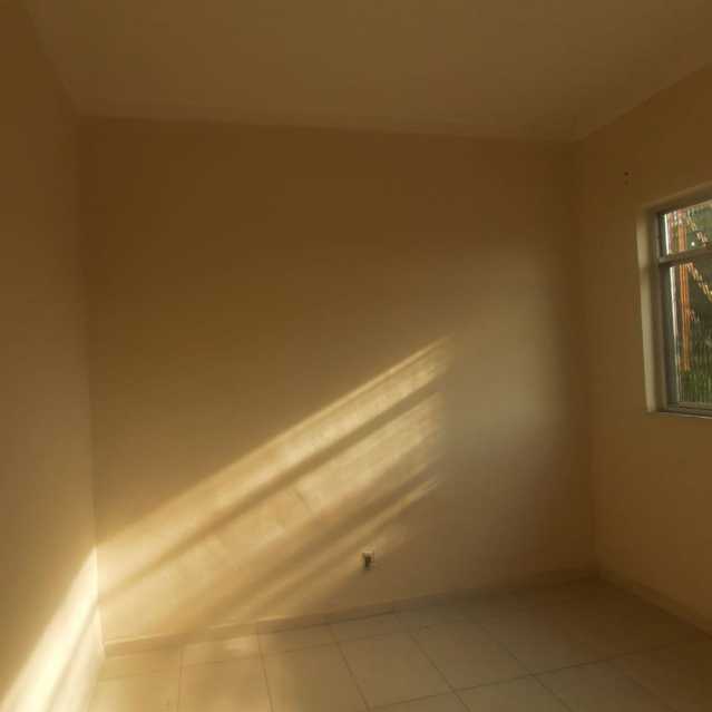 Casa à venda com 2 quartos, 60m² - Foto 5