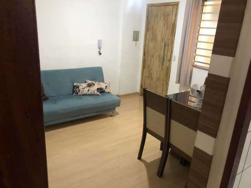 Apartamento à venda com 2 quartos, 44m² - Foto 3
