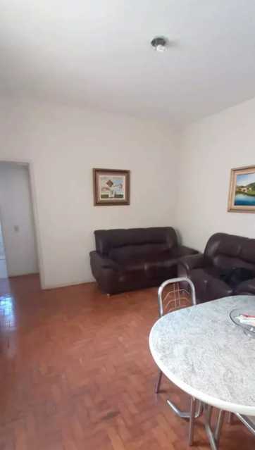 Apartamento à venda com 2 quartos, 74m² - Foto 2