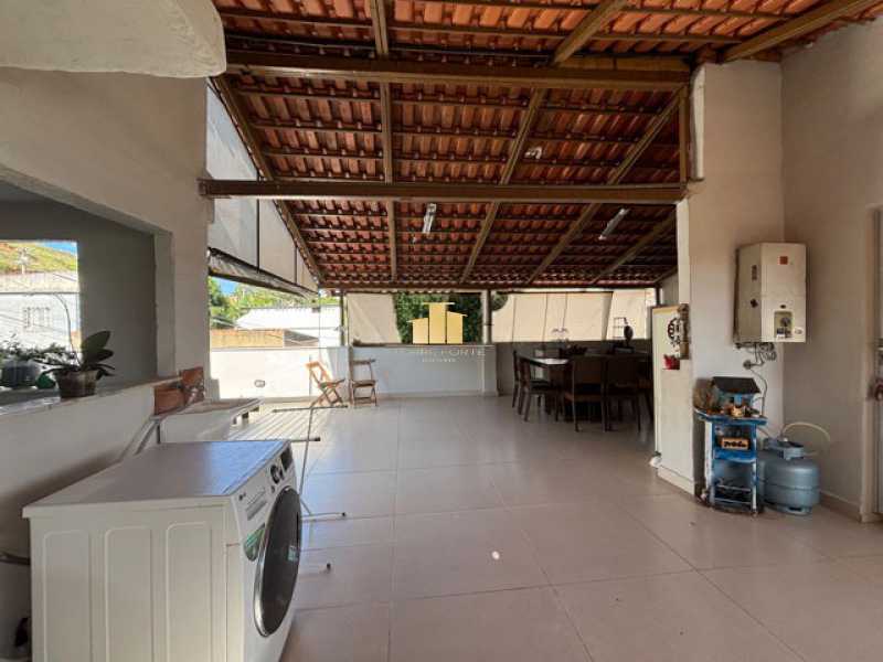 Casa, 3 quartos, 250 m² - Foto 22