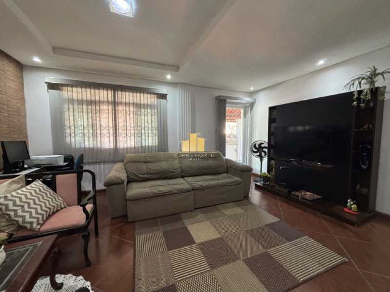 Casa, 3 quartos, 250 m² - Foto 3