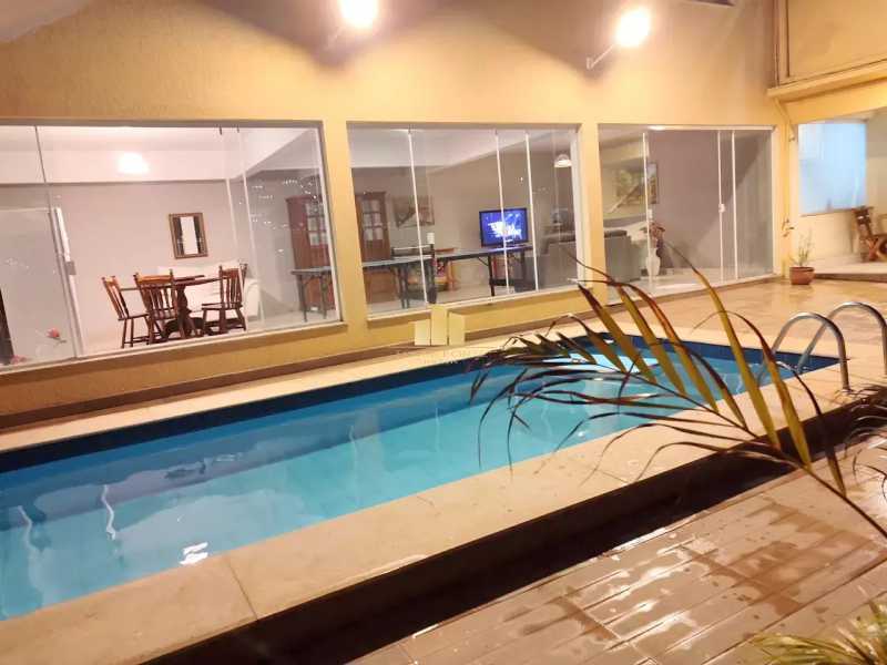 Casa de Condomínio à venda com 5 quartos, 235m² - Foto 11