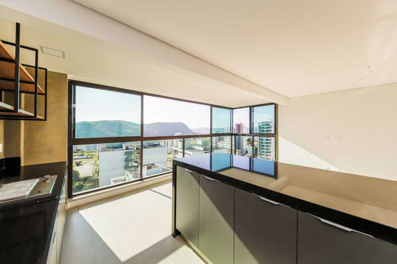 Apartamento à venda com 3 quartos, 104m² - Foto 19