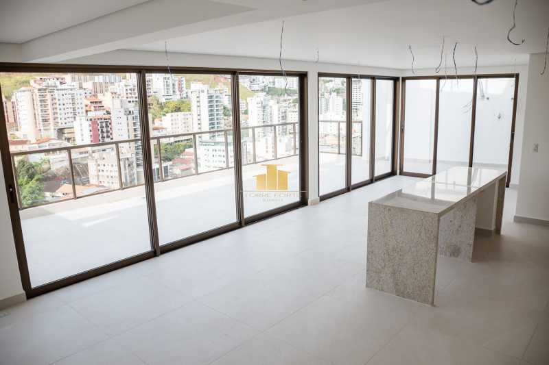 Cobertura, 3 quartos, 209 m² - Foto 11