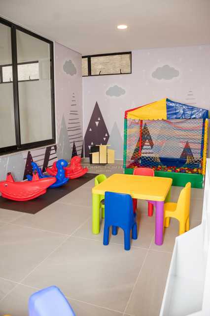 Cobertura, 3 quartos, 209 m² - Foto 21