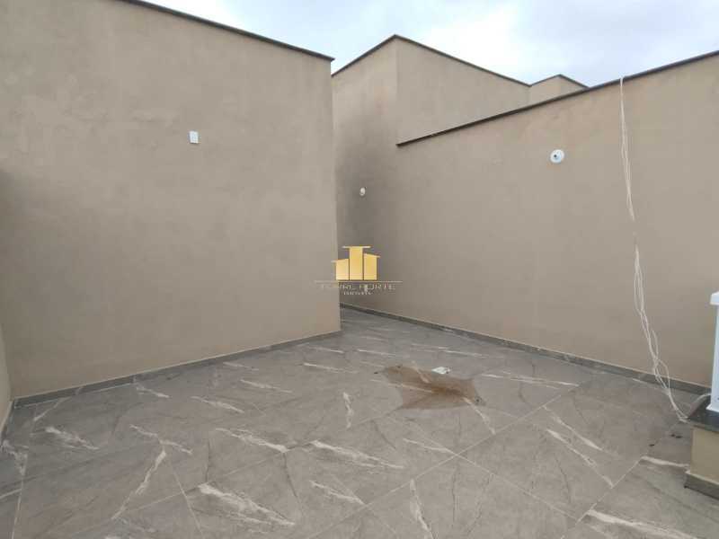 Casa à venda com 2 quartos, 100m² - Foto 24