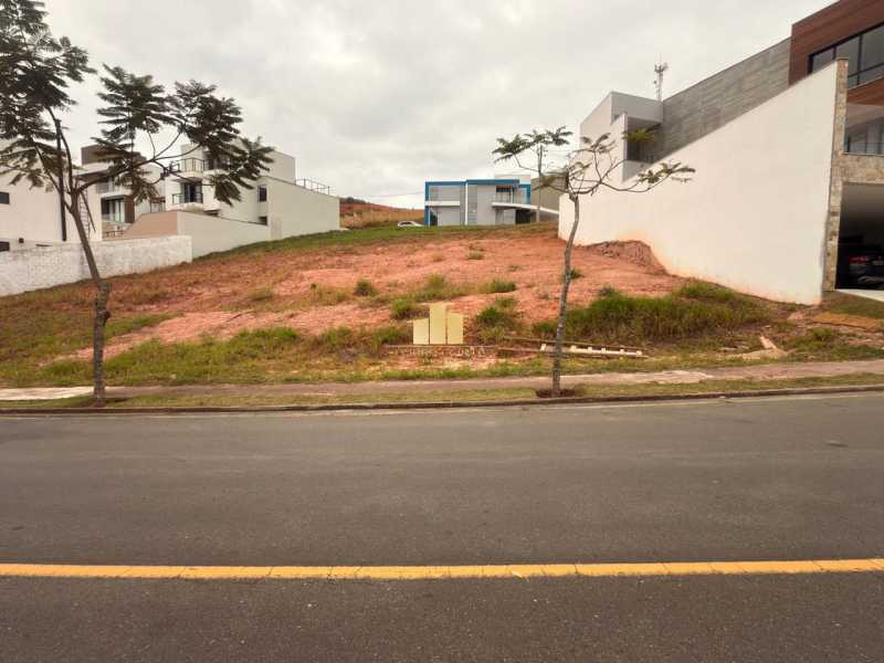 Terreno, 300 m² - Foto 2