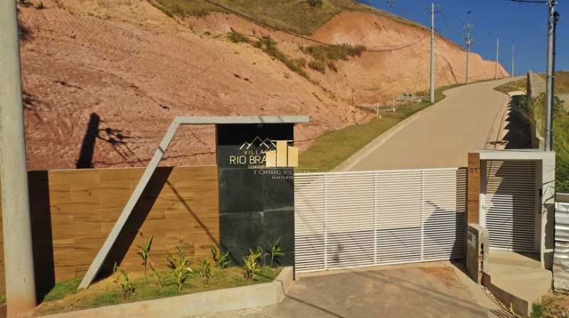 Terreno, 301 m² - Foto 1