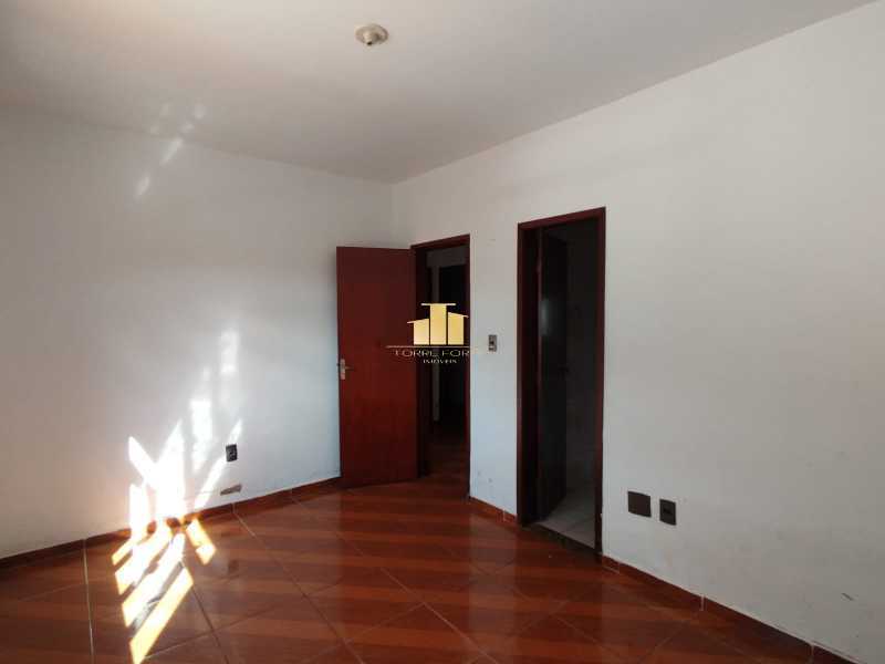 Casa à venda com 3 quartos, 110m² - Foto 10