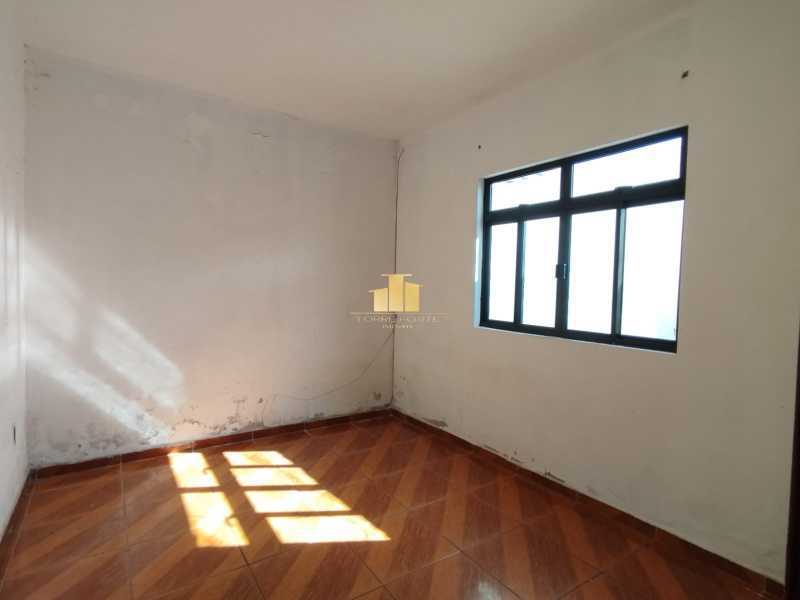 Casa à venda com 3 quartos, 110m² - Foto 14