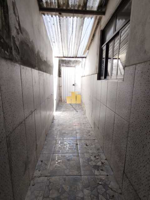 Casa à venda com 3 quartos, 110m² - Foto 25