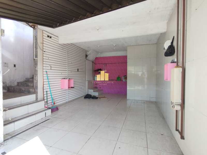 Casa à venda com 3 quartos, 110m² - Foto 29