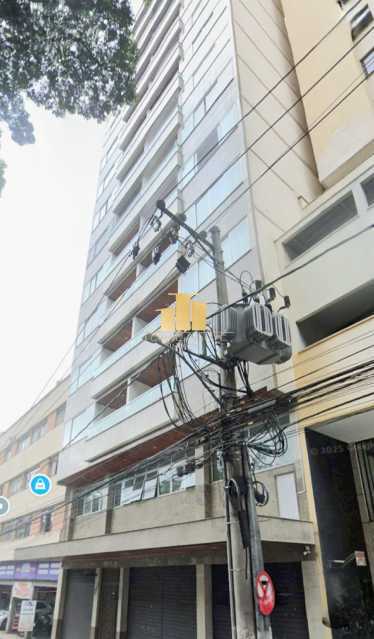 Apartamento para alugar com 2 quartos, 84m² - Foto 2