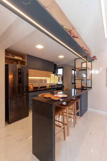 Apartamento, 3 quartos, 140 m² - Foto 10