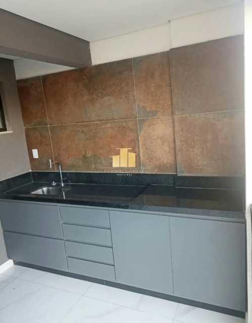 Apartamento para alugar com 3 quartos, 110m² - Foto 9