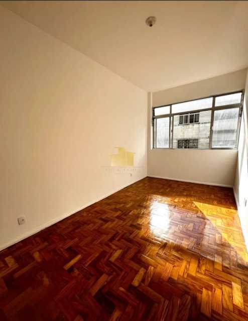 Apartamento, 3 quartos, 105 m² - Foto 2