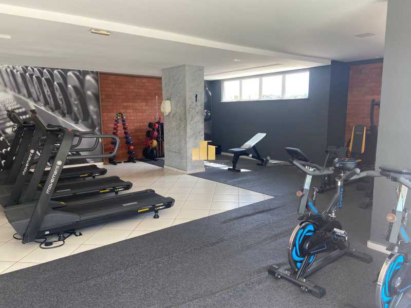 Apartamento à venda com 3 quartos, 137m² - Foto 4