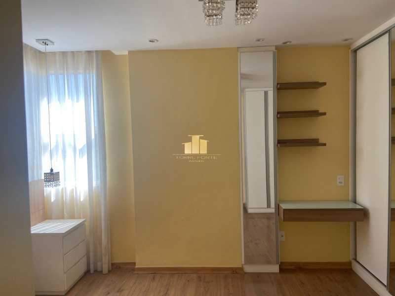Apartamento à venda com 3 quartos, 137m² - Foto 13