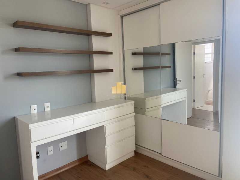 Apartamento à venda com 3 quartos, 137m² - Foto 19