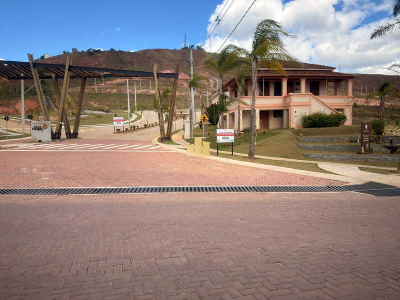 Terreno, 240 m² - Foto 2