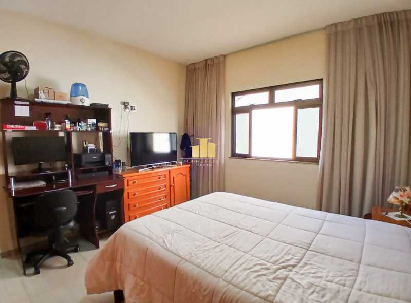 Casa, 3 quartos, 300 m² - Foto 12