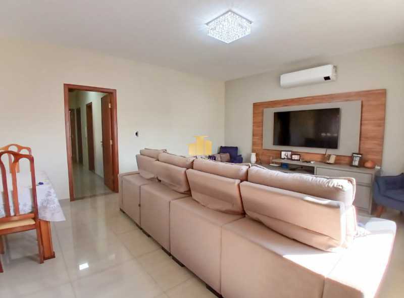 Casa, 3 quartos, 300 m² - Foto 1