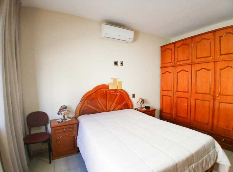 Casa, 3 quartos, 300 m² - Foto 11