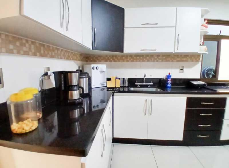 Casa, 3 quartos, 300 m² - Foto 21