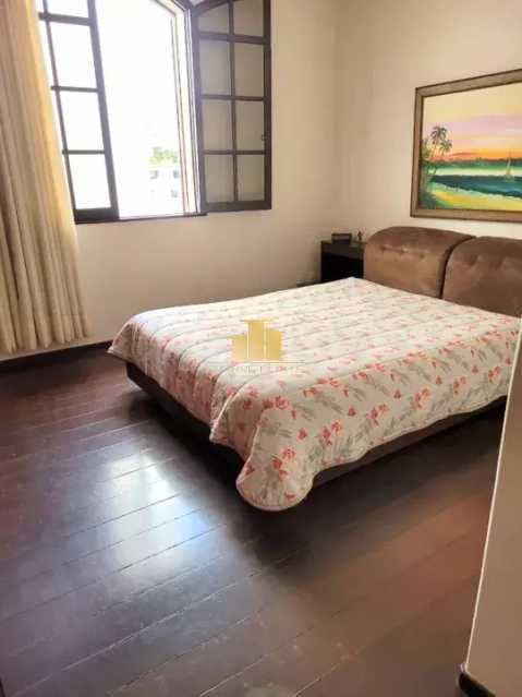 Casa, 5 quartos, 300 m² - Foto 11