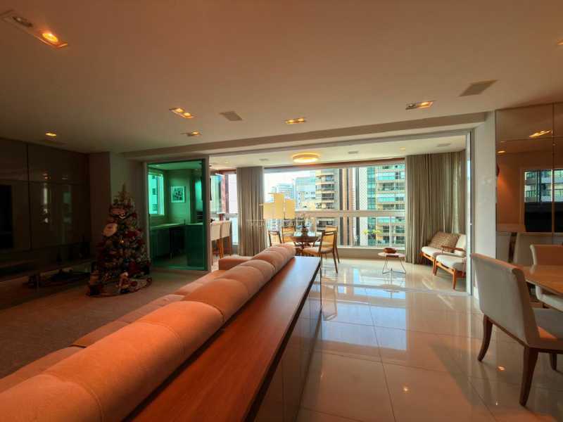 Apartamento, 3 quartos, 181 m² - Foto 1