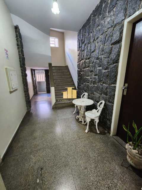 Apartamento, 3 quartos, 107 m² - Foto 2
