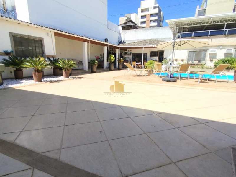Casa, 3 quartos, 233 m² - Foto 6