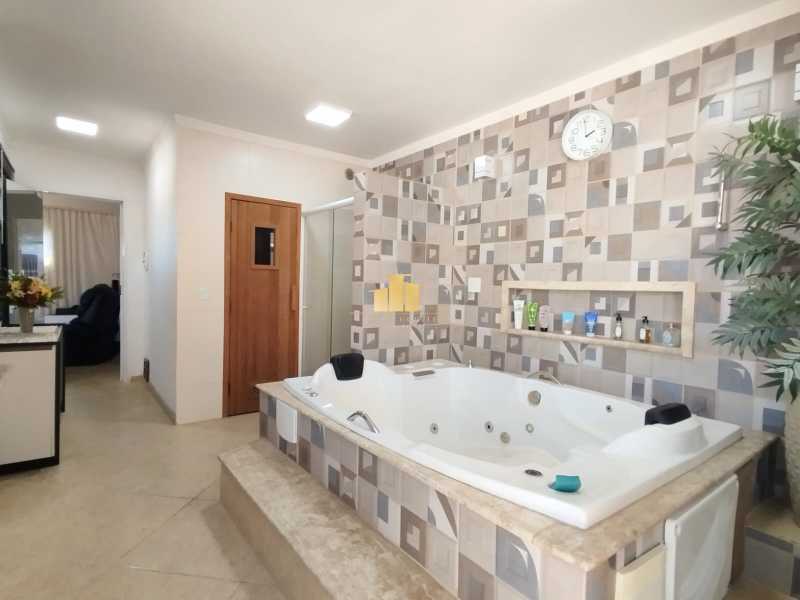 Casa, 3 quartos, 233 m² - Foto 8