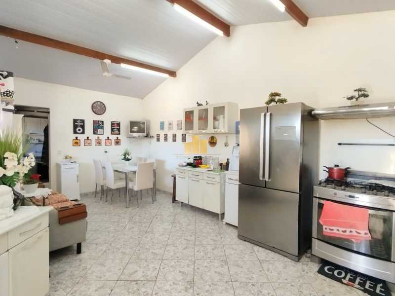 Casa, 3 quartos, 233 m² - Foto 26